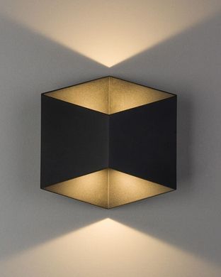 TRIANGLES 8142